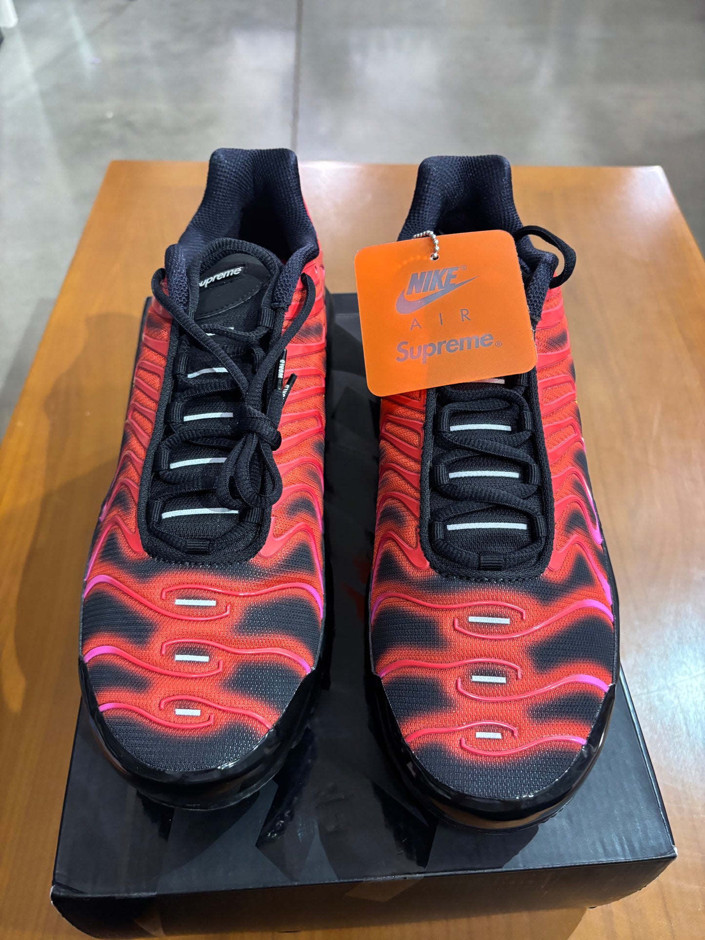 Supreme Air Max Plus University Red