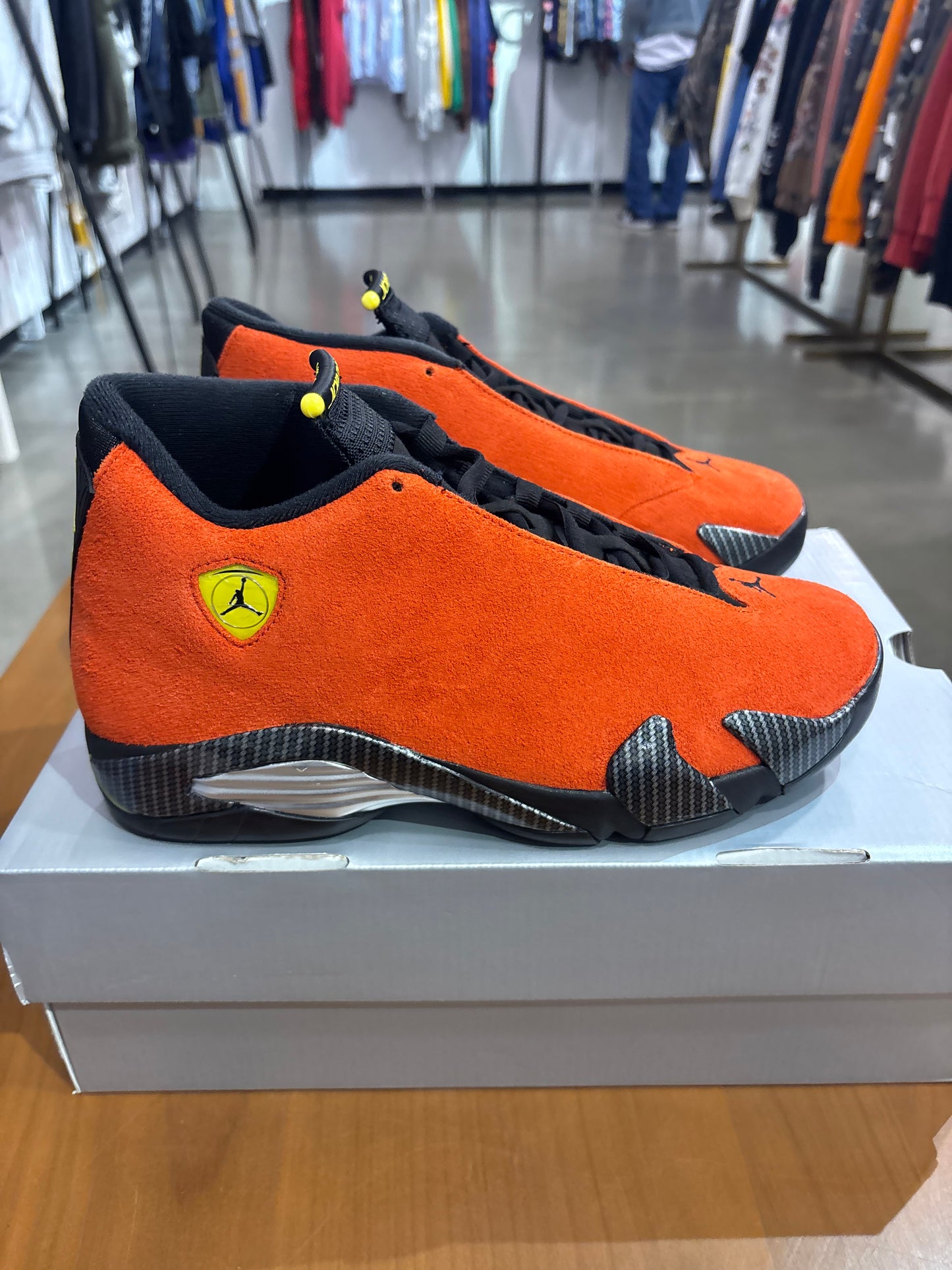 Air Jordan 14 Ferrari