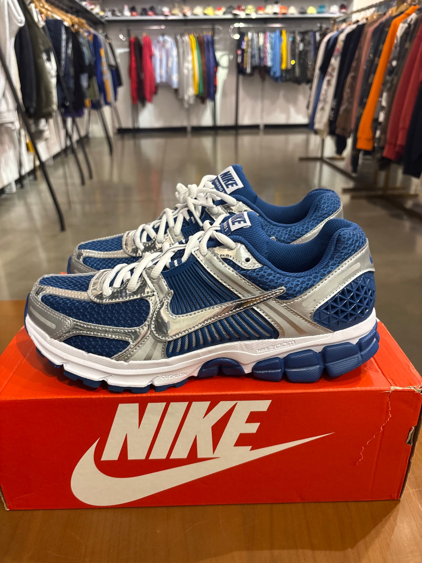 Nike Vomero 5 Court Blue Metallic Silver