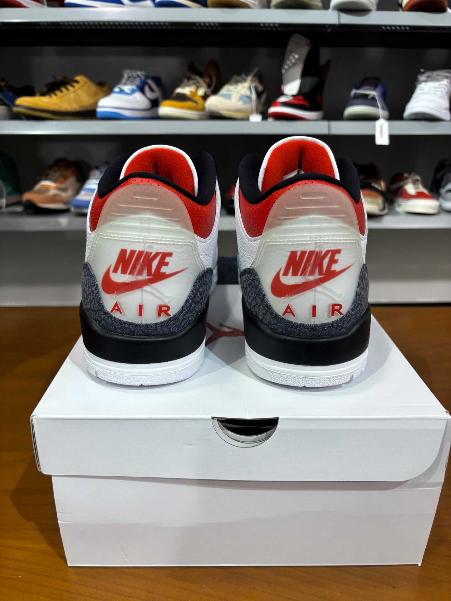 Air Jordan 3 SE Fire Red Denim