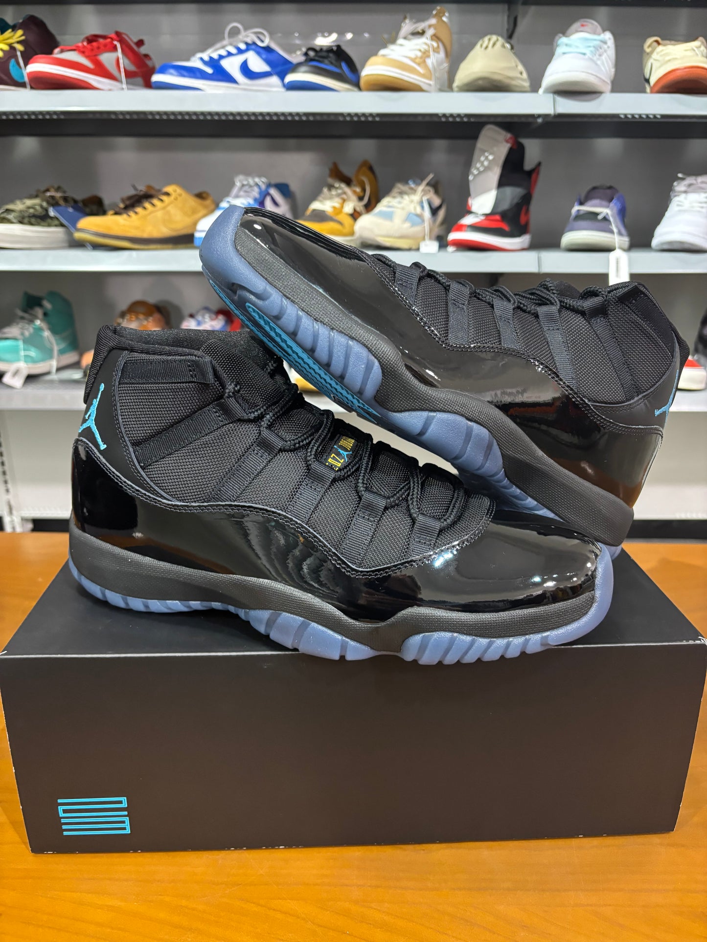 Air Jordan 11 Gamma