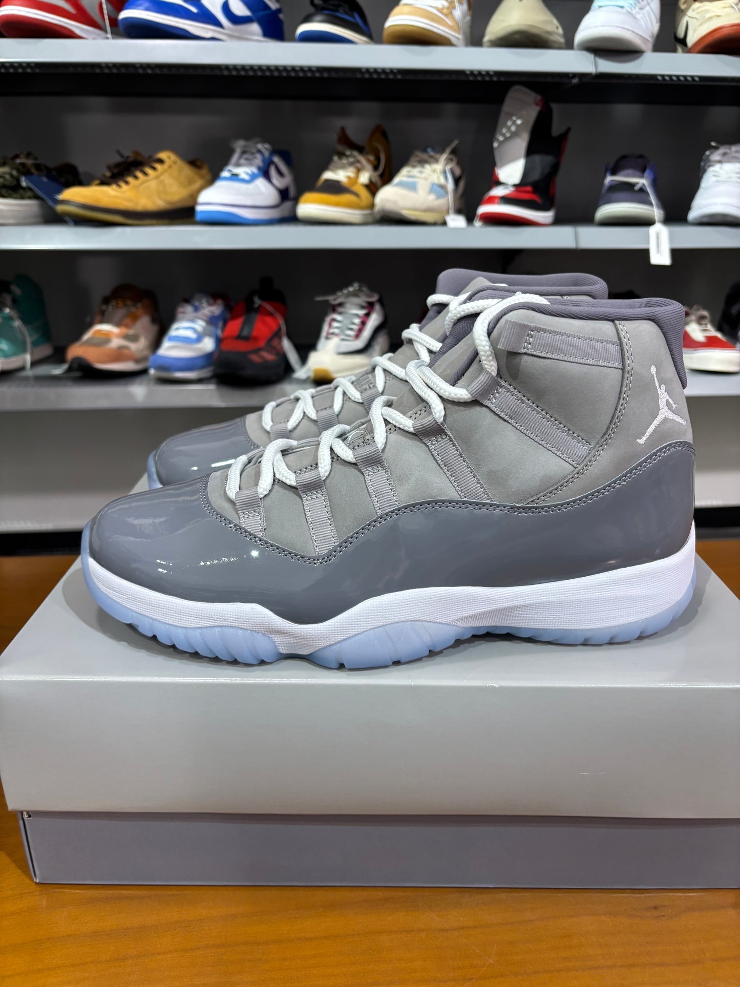 Air Jordan 11 Cool Grey