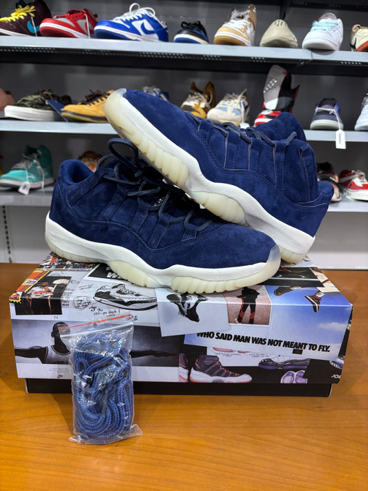 Air Jordan 11 Low Derek Jeter Re2pect