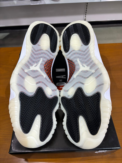 Air Jordan 11 Low 72-10