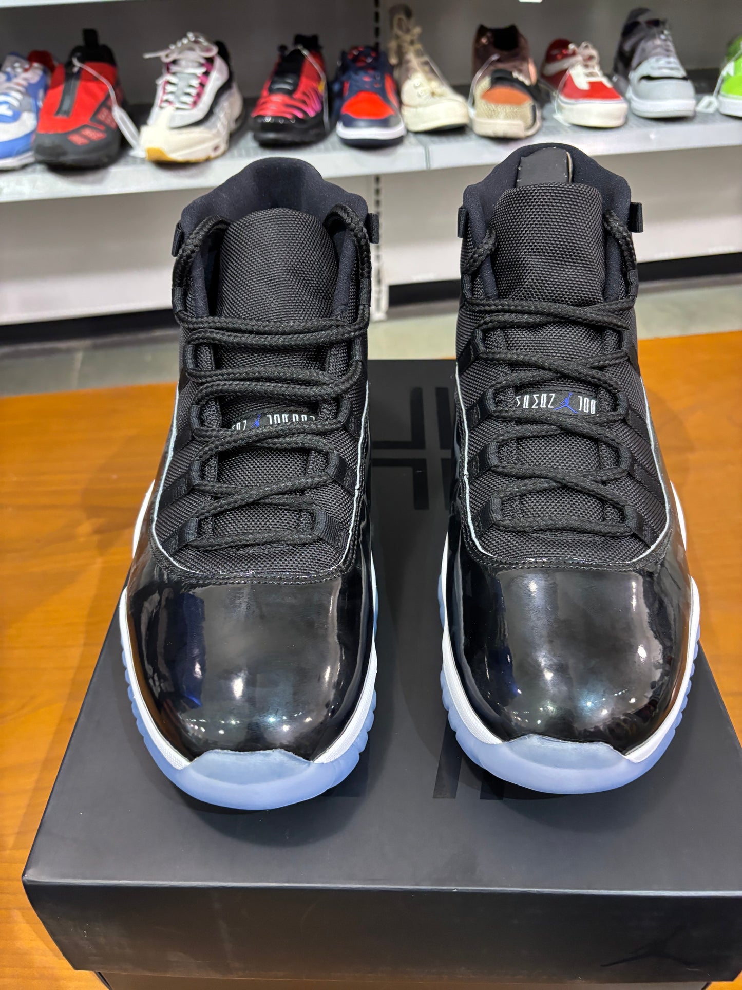 Air Jordan 11 Space Jam (2016)