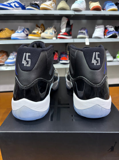 Air Jordan 11 Space Jam (2016)