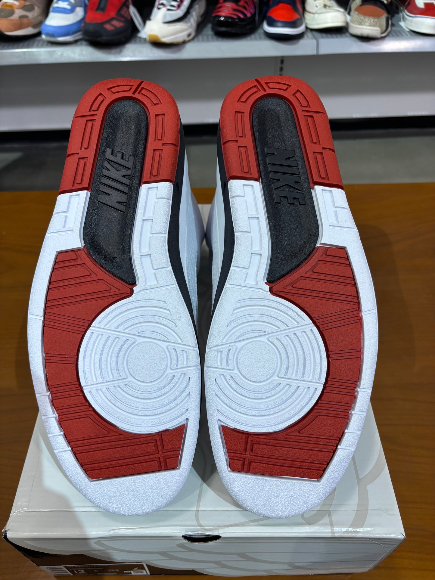 Air Jordan 2 Chicago