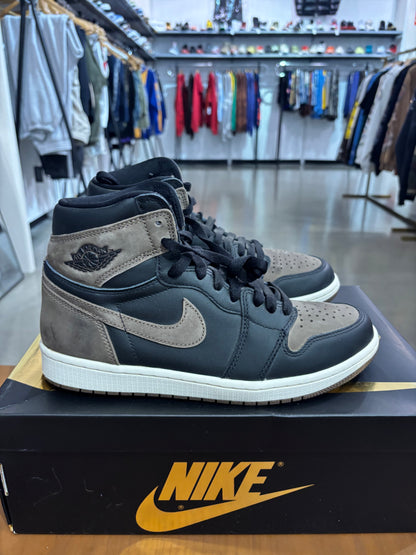Preowned Air Jordan 1 Palomino