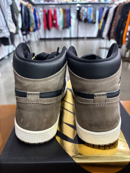 Preowned Air Jordan 1 Palomino