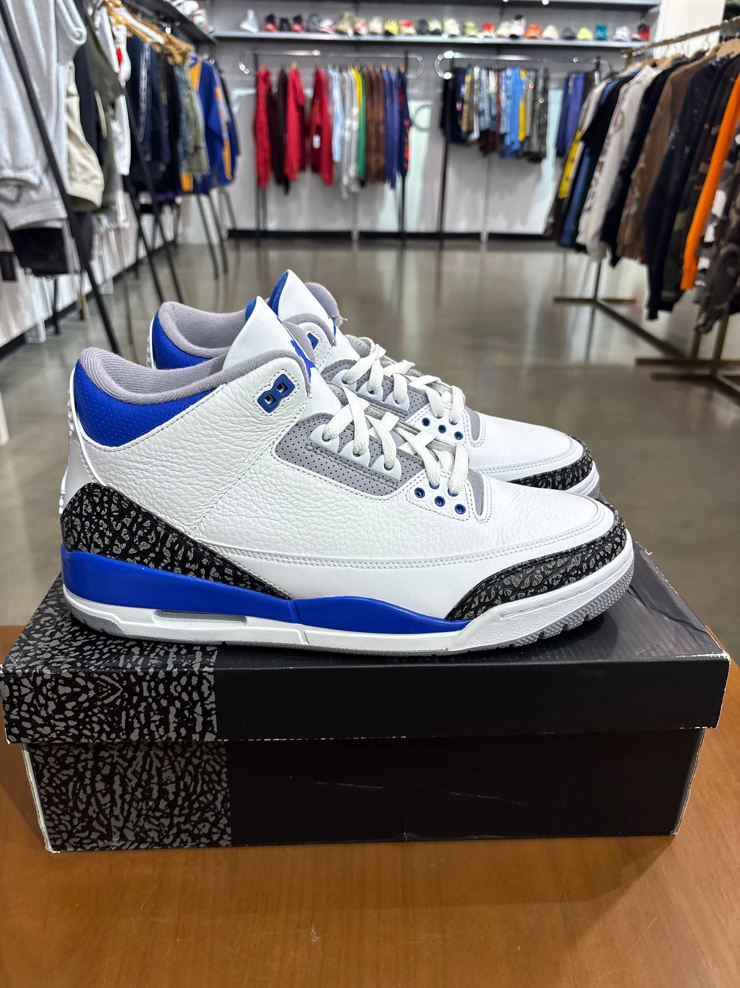 Air Jordan 3 Racer Blue