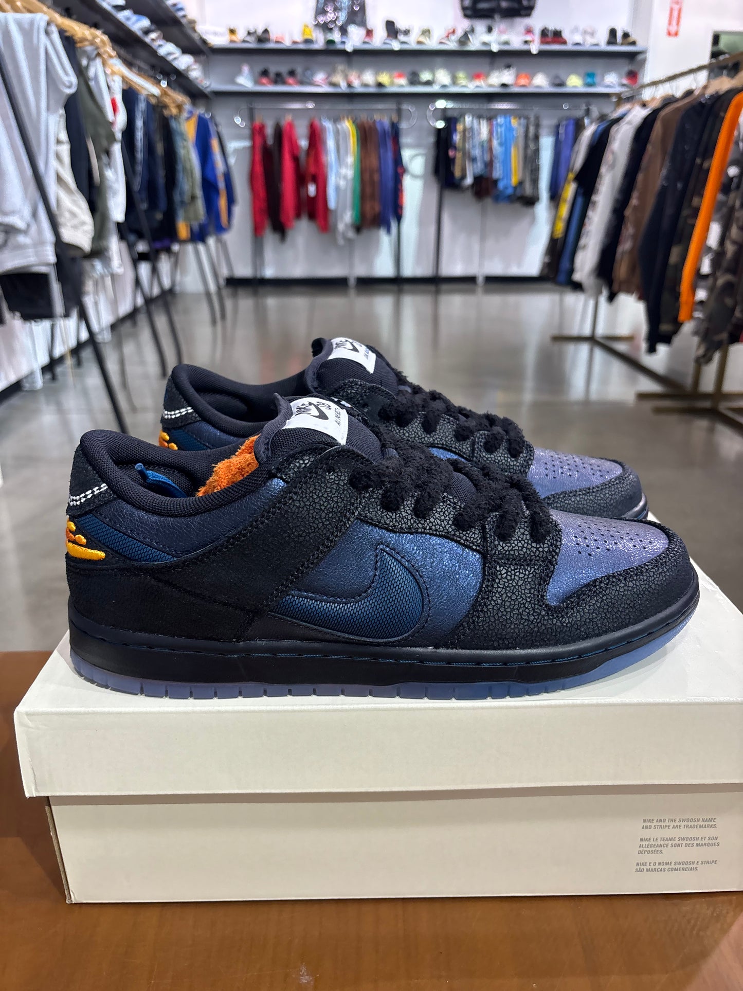 Nike SB Dunk Low Bluetile Skateboards
