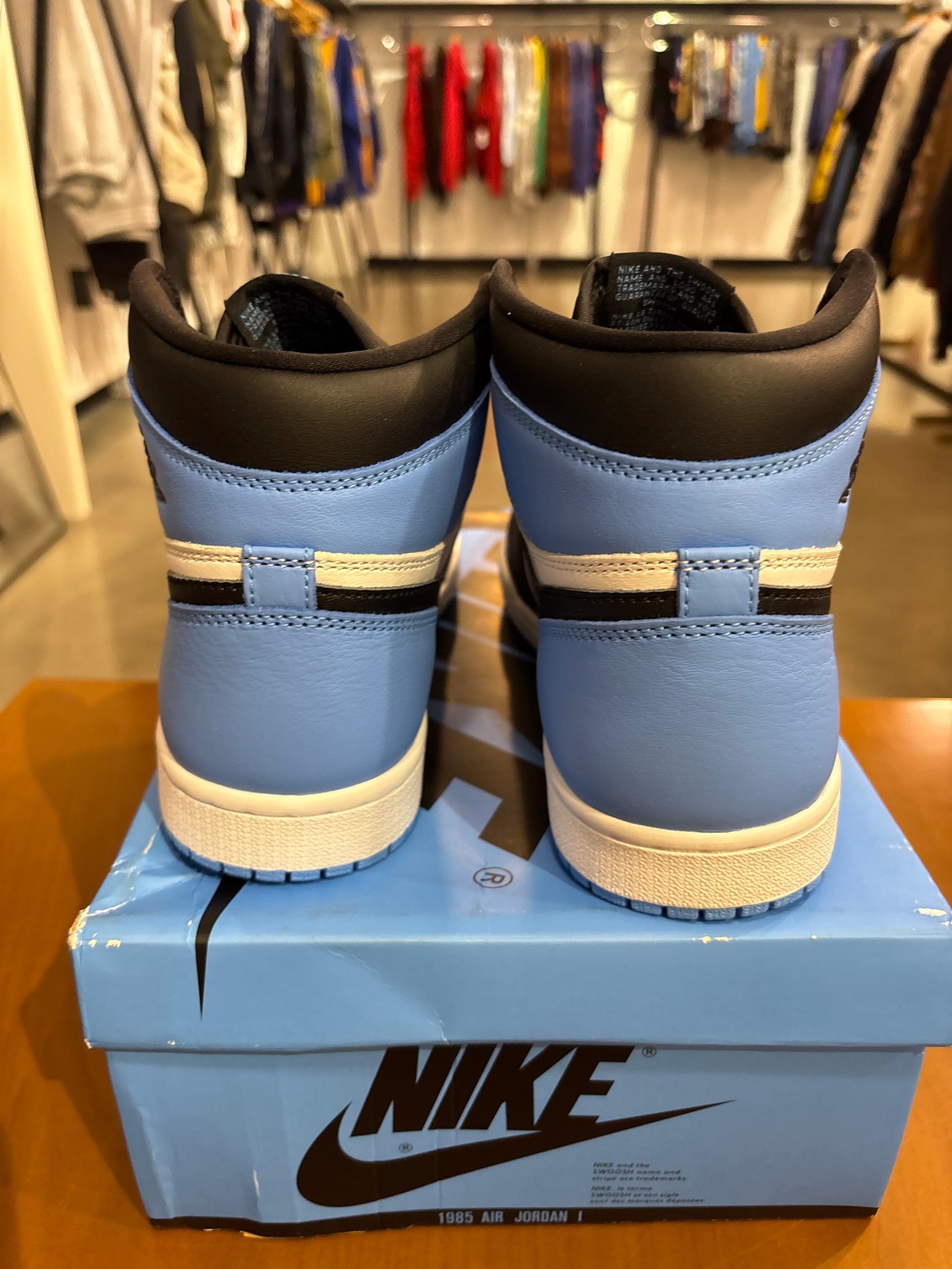 Air Jordan 1 High UNC Toe