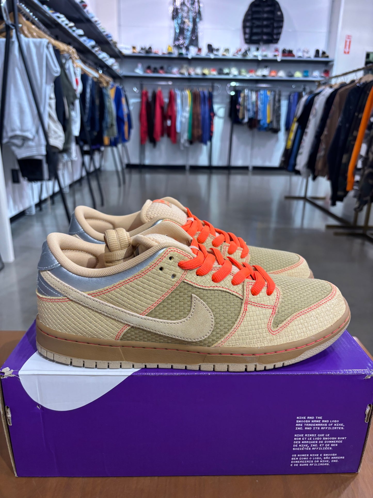 Nike SB Dunk Low Som Tum