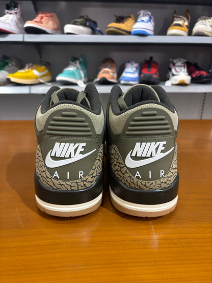 Preowned Air Jordan 3 Family Affair