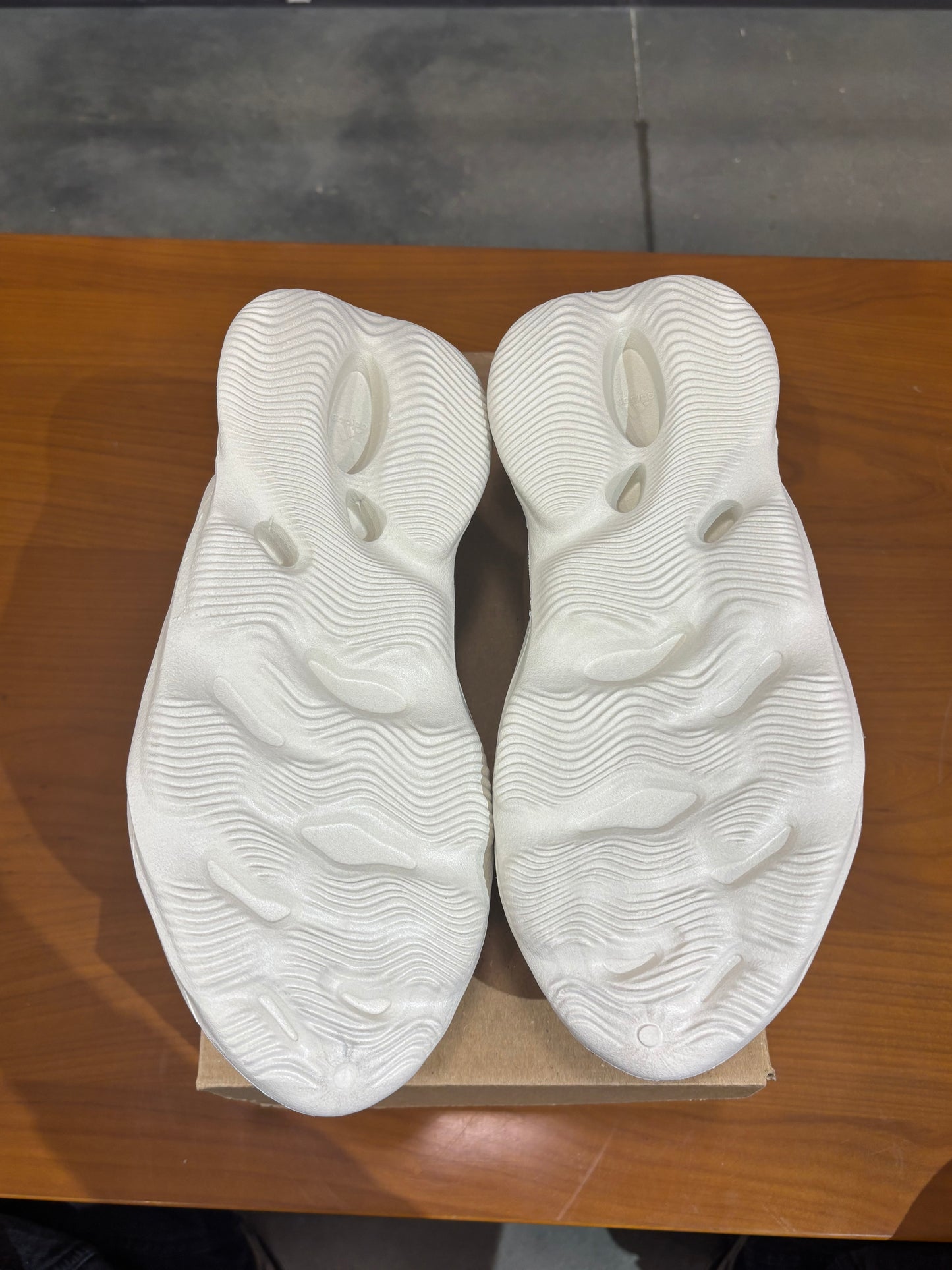 Yeezy Foam Runner Ararat
