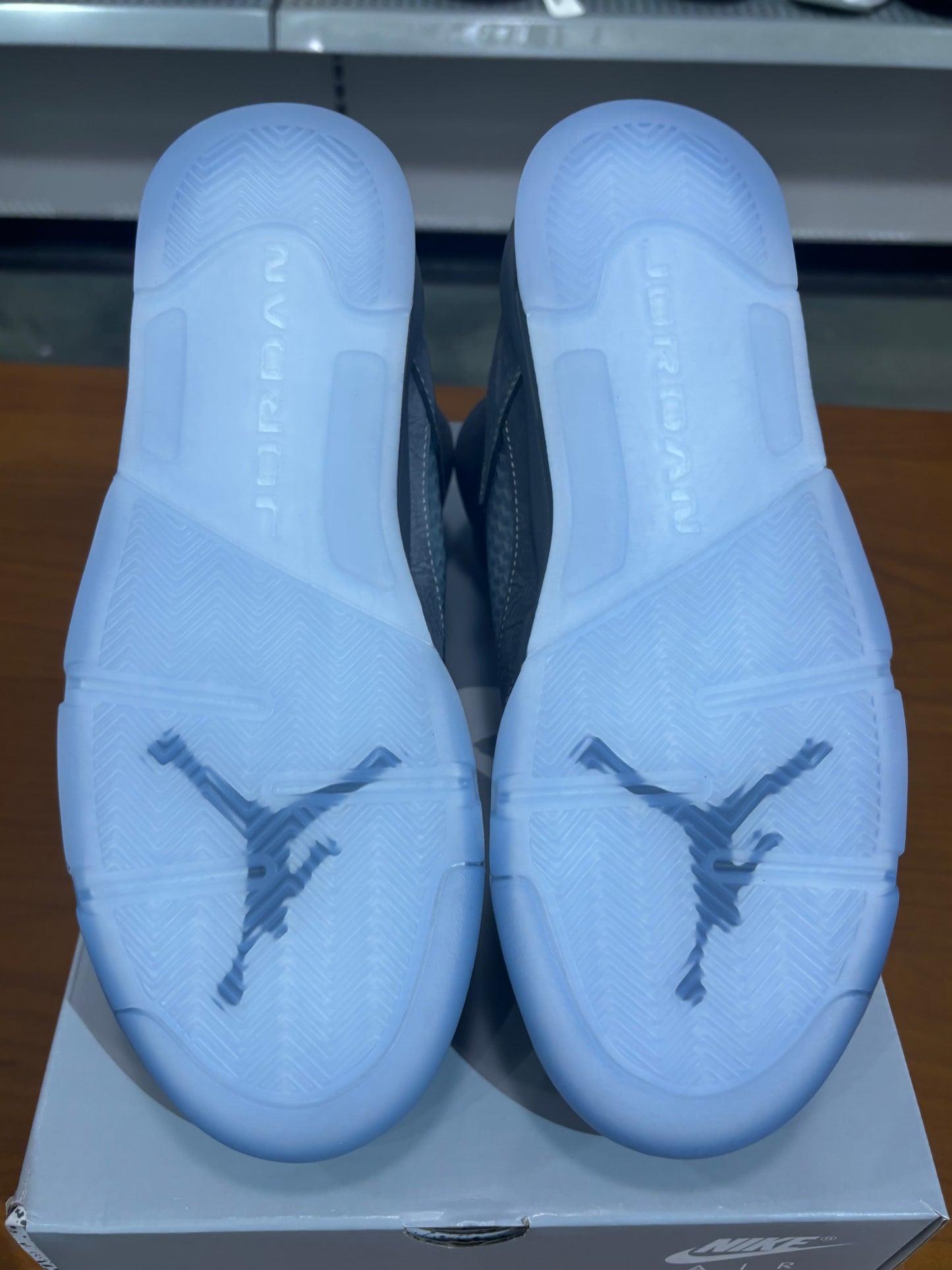 Air Jordan 5 Wolf Grey
