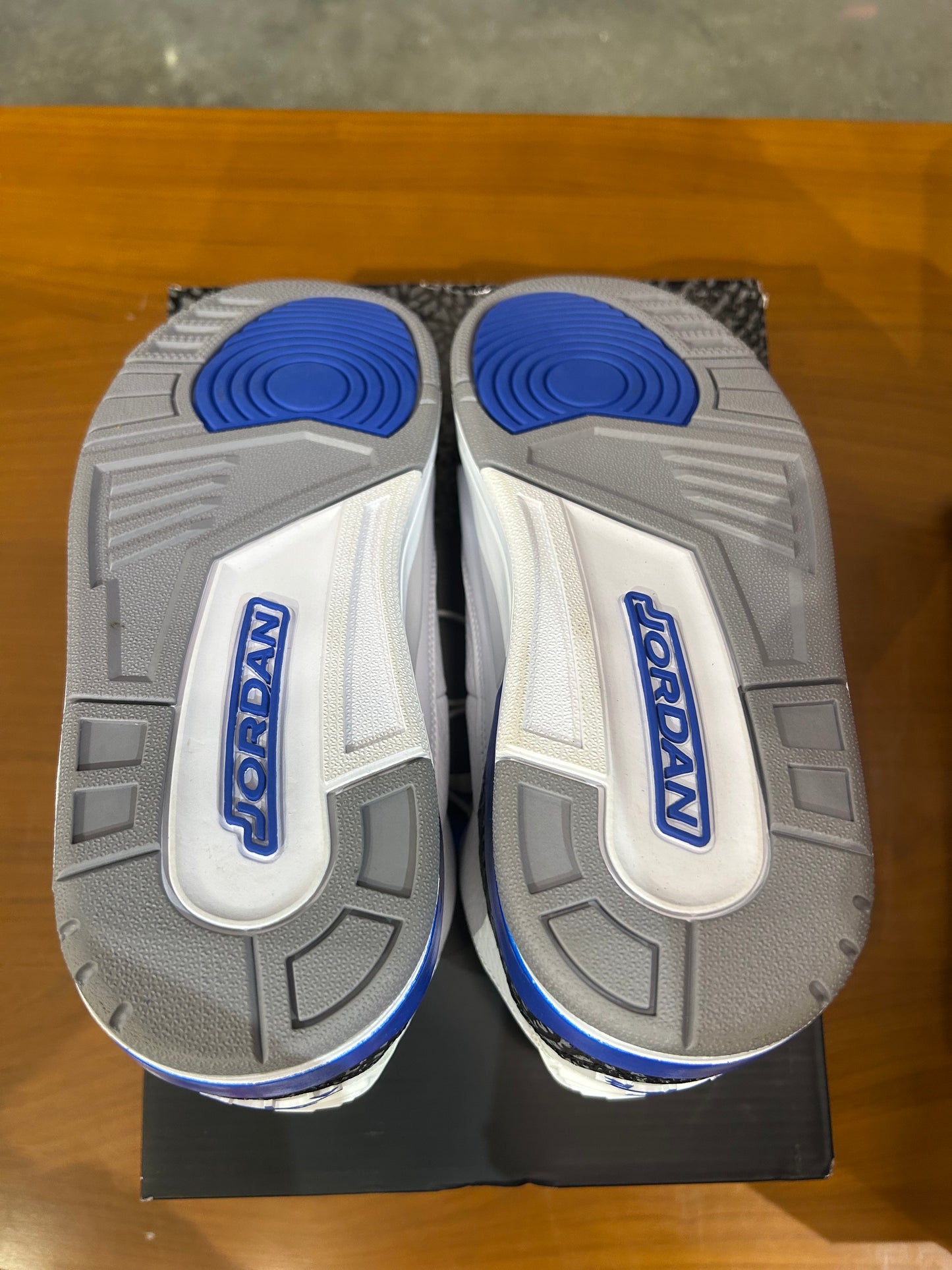 Preowned Air Jordan 3 Racer Blue