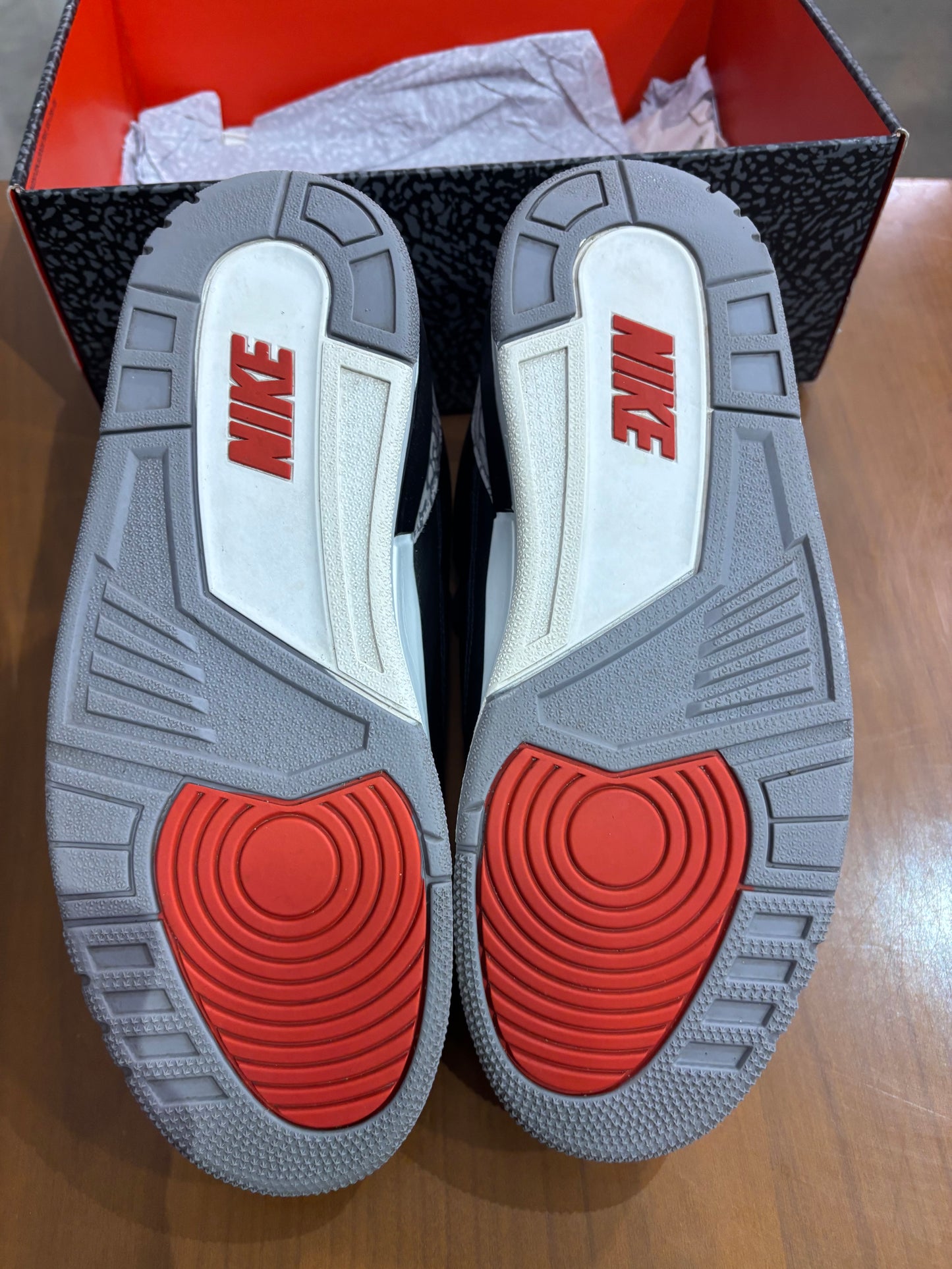 Preowned Air Jordan 3 Black Cement Reimagined (No Lid)