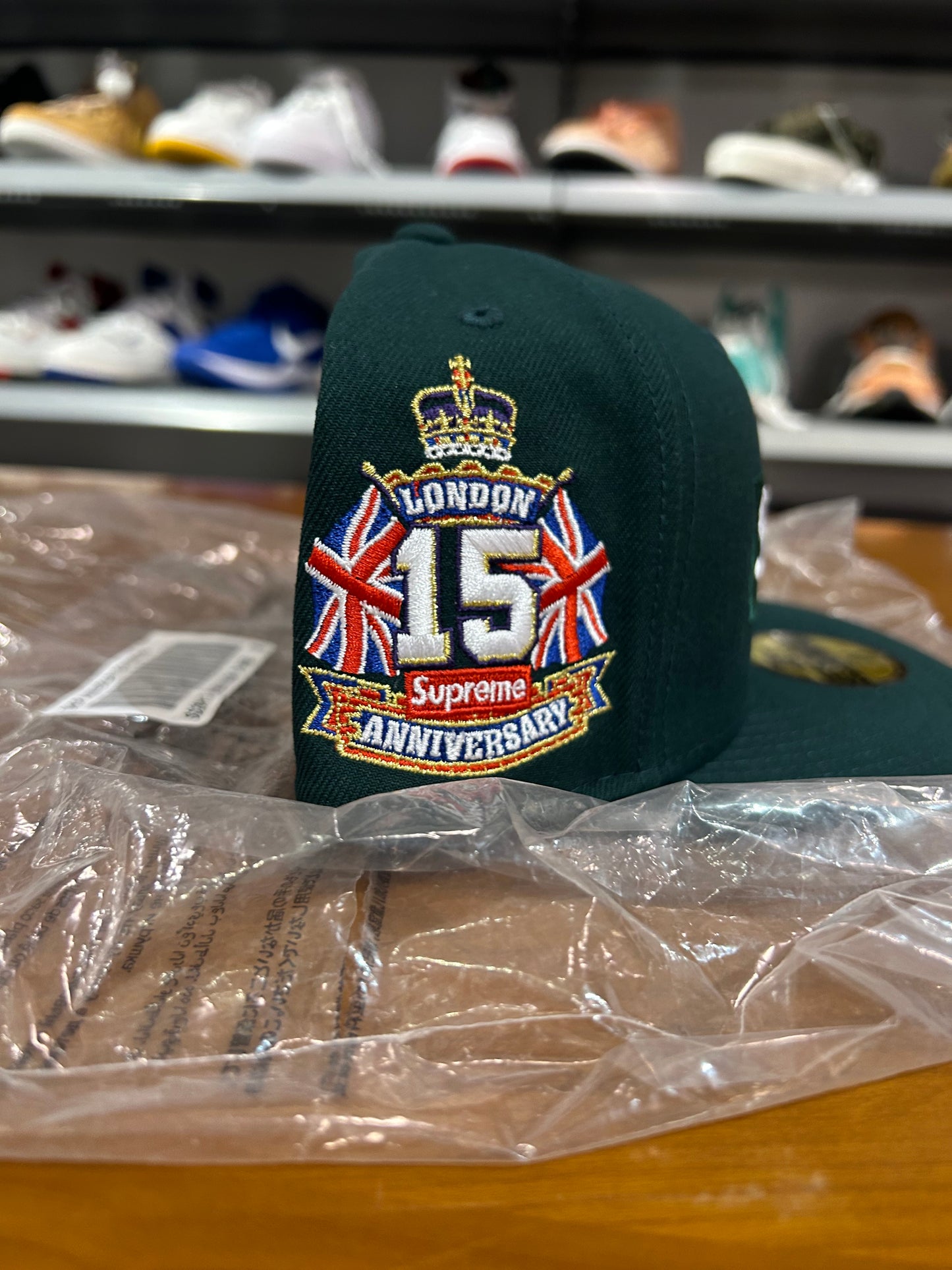 Supreme Shop Box Logo New Era 59Fifty Fitted Hat Green