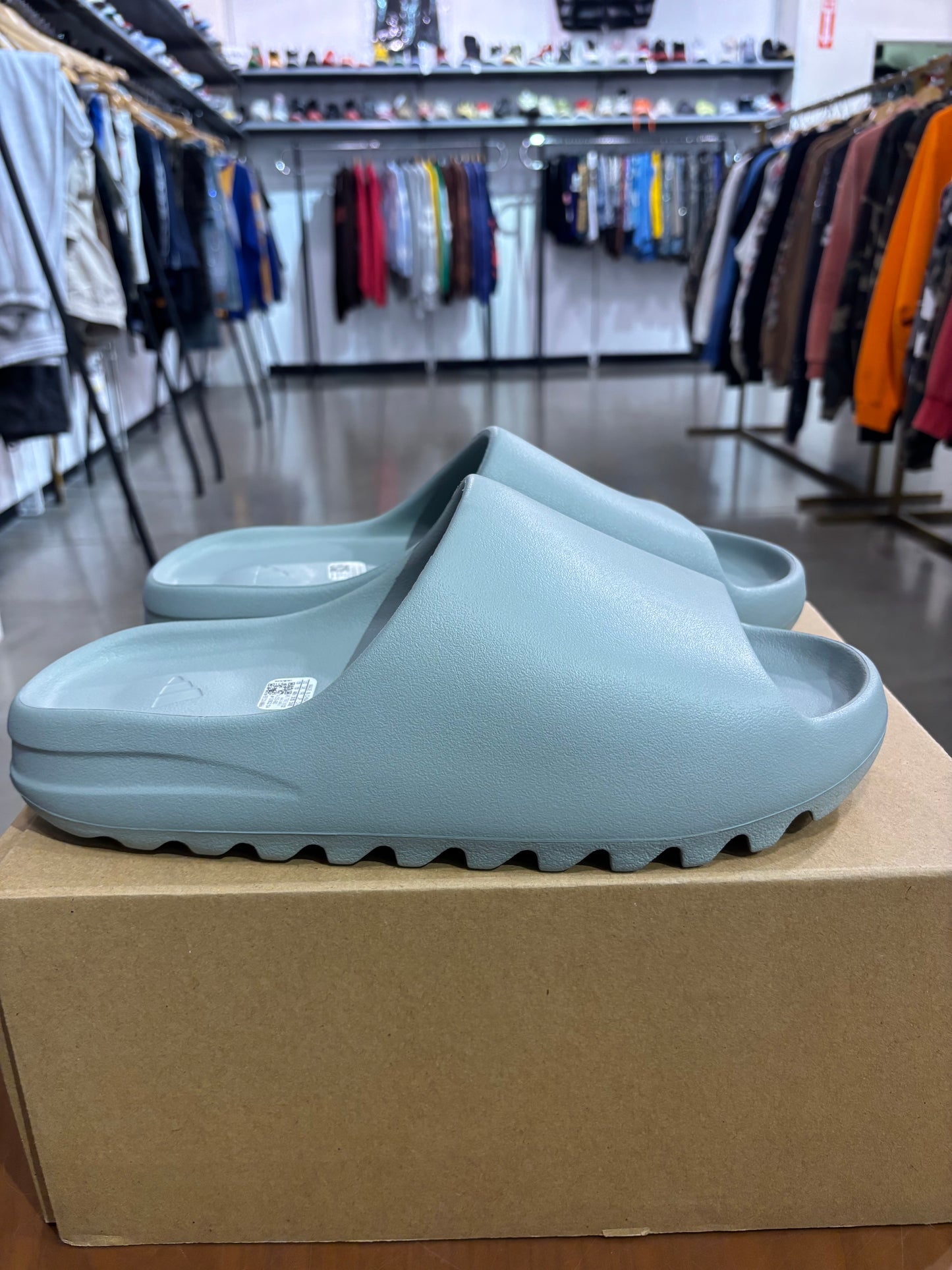 Yeezy Slide Salt