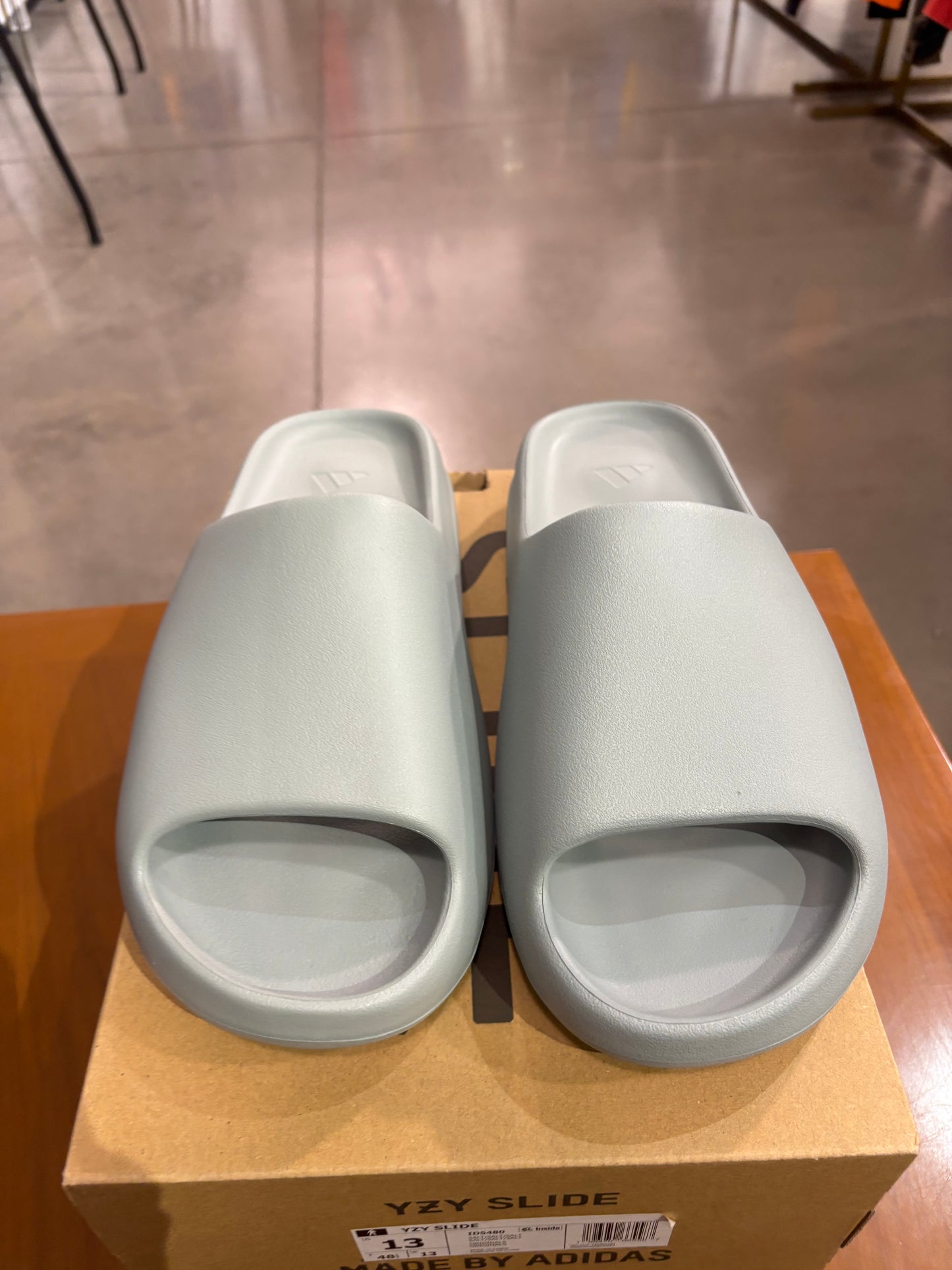 Yeezy Slide Salt