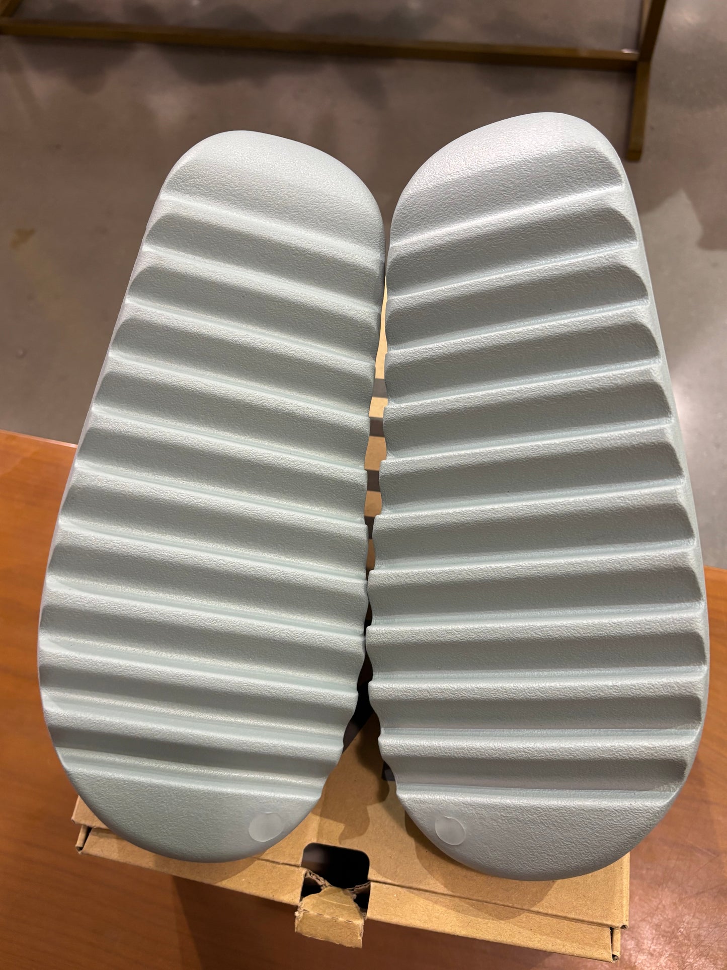 Yeezy Slide Salt