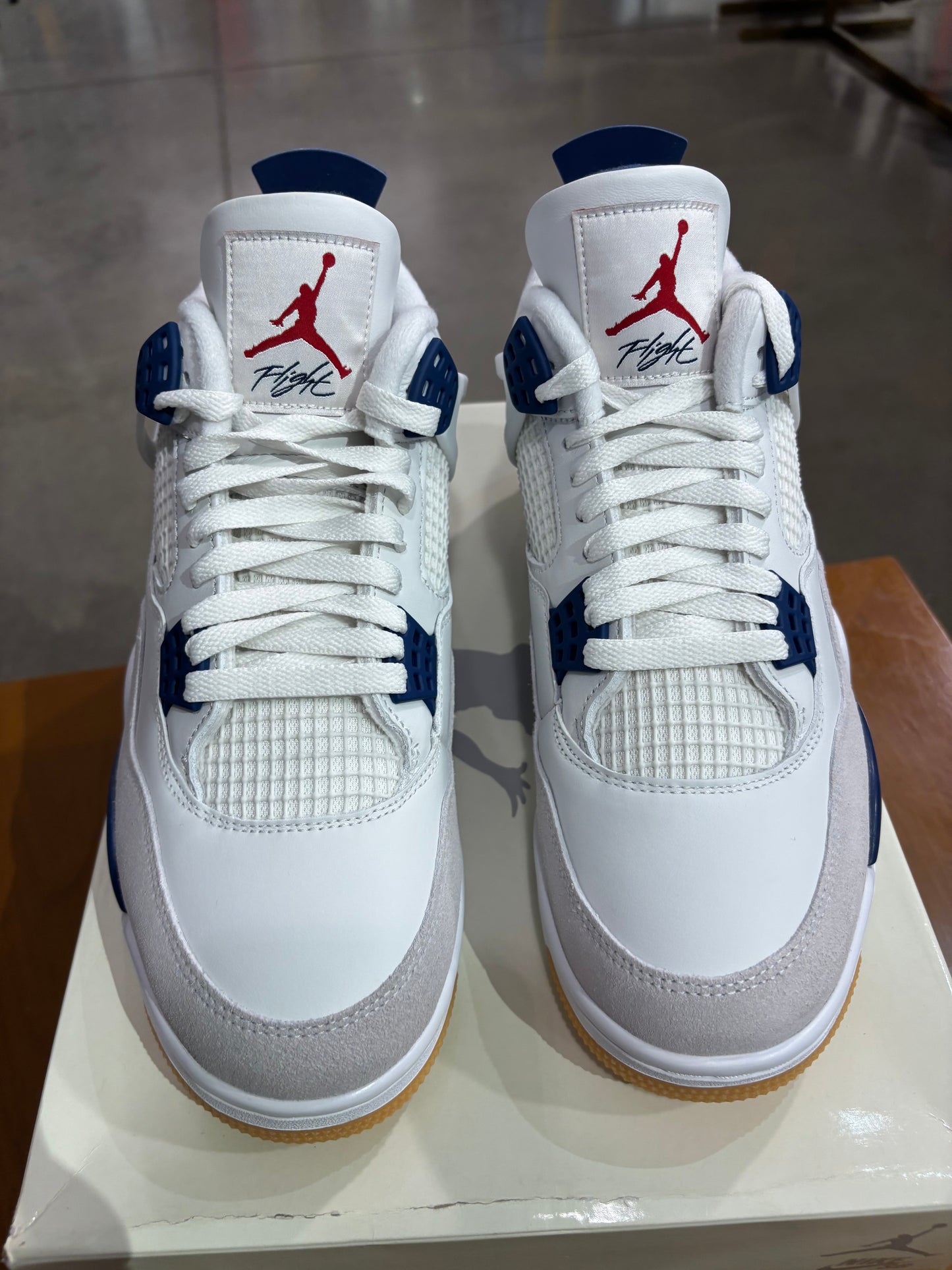 Air Jordan 4 SB Navy