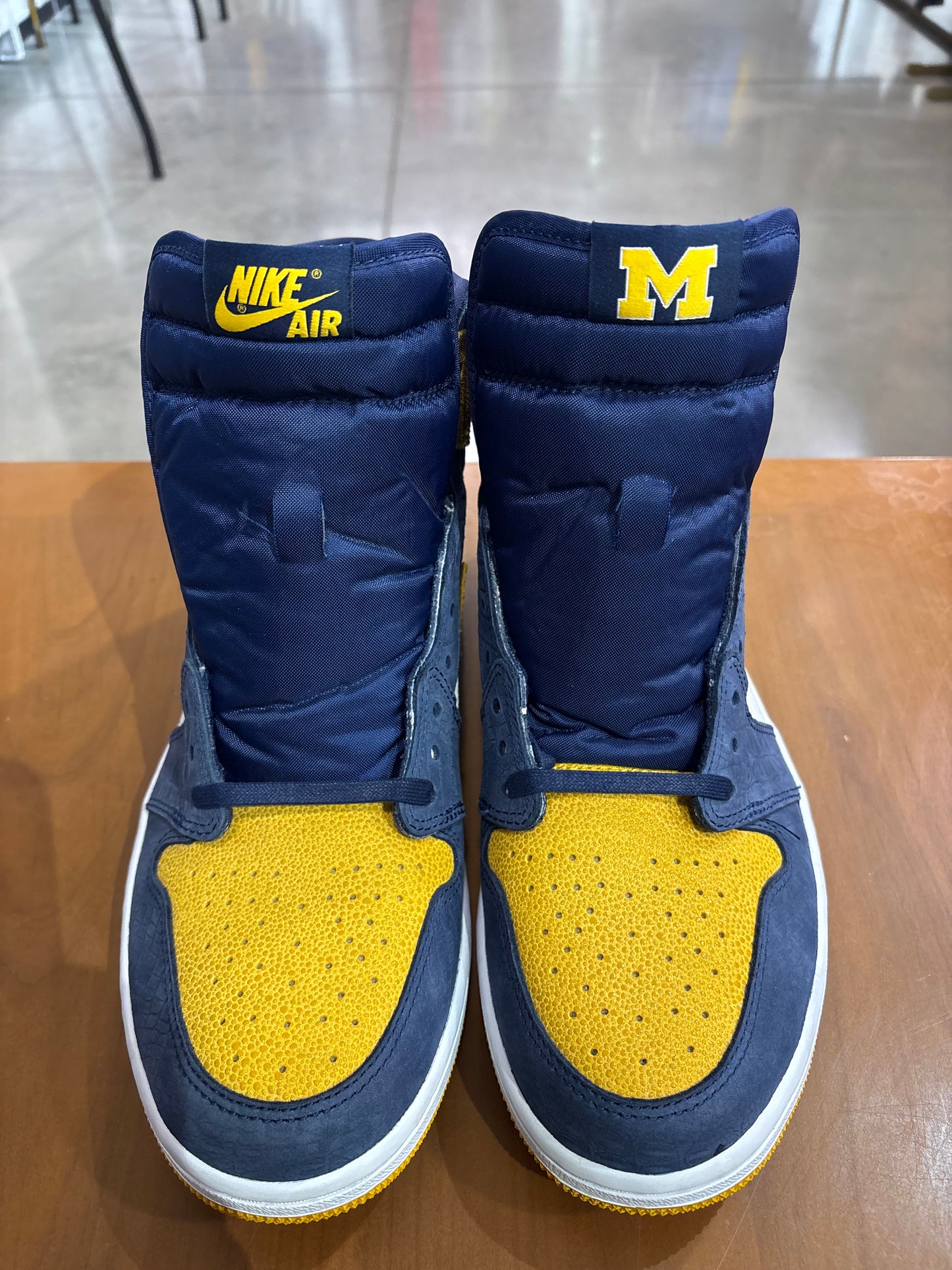 Preowned Air Jordan 1 High Michigan PE