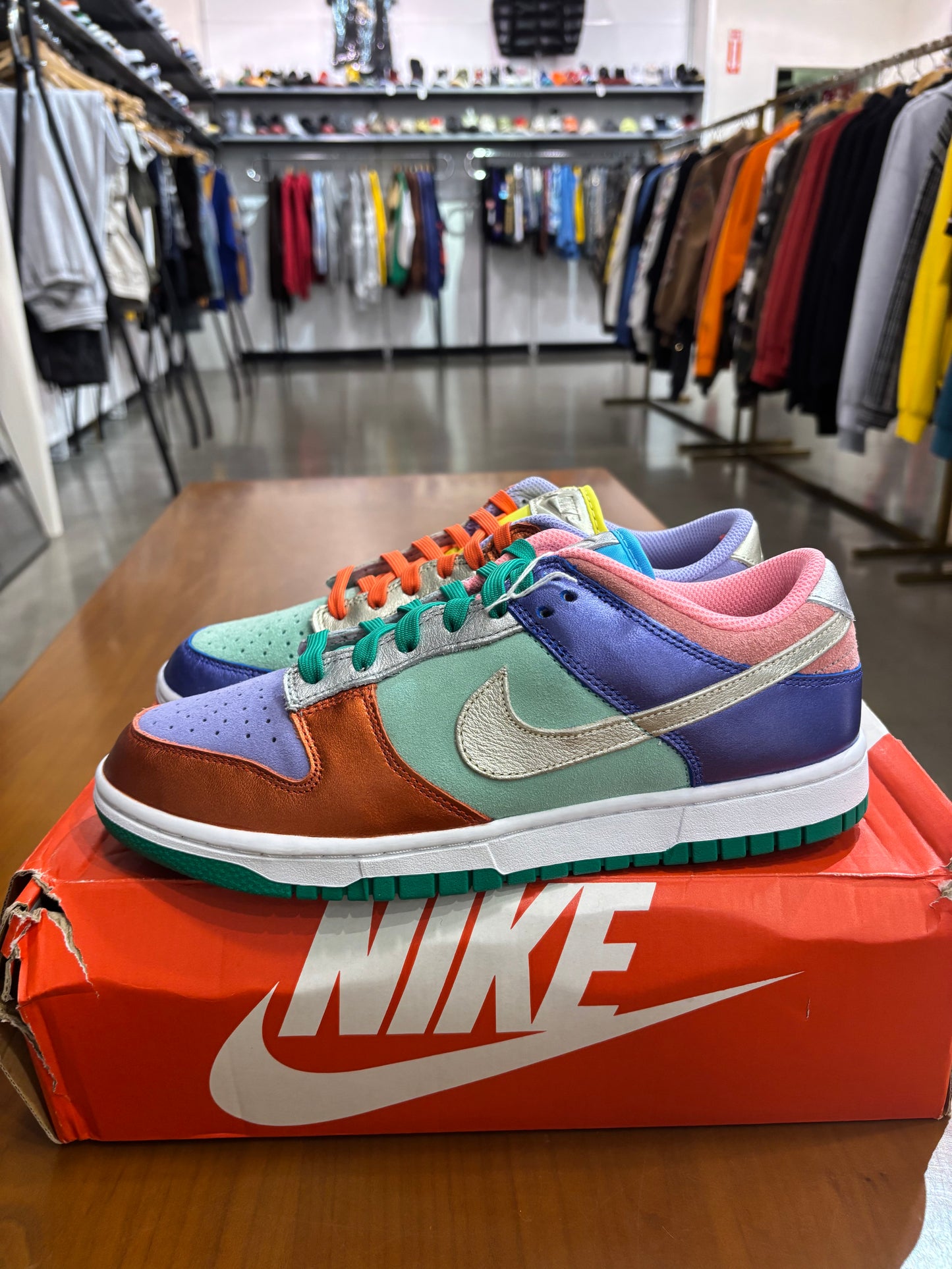 Nike Dunk Low Sunset Pulse