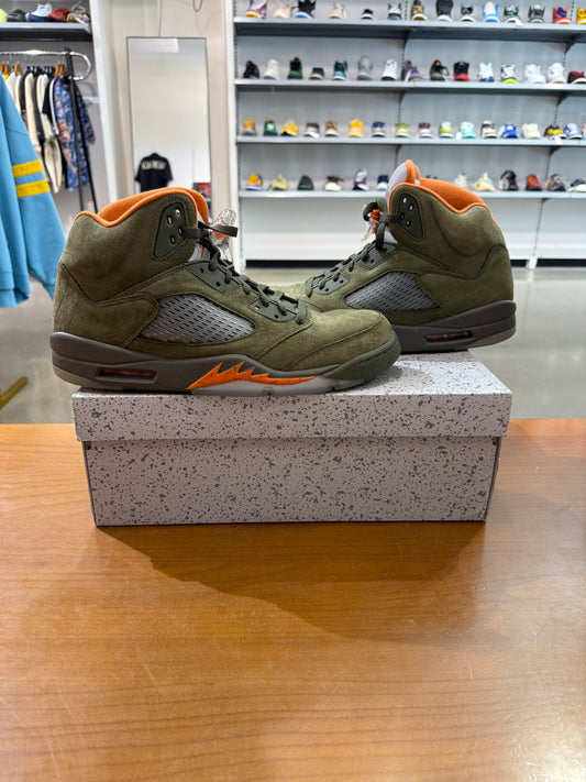 Preowned Air Jordan 5 Olive