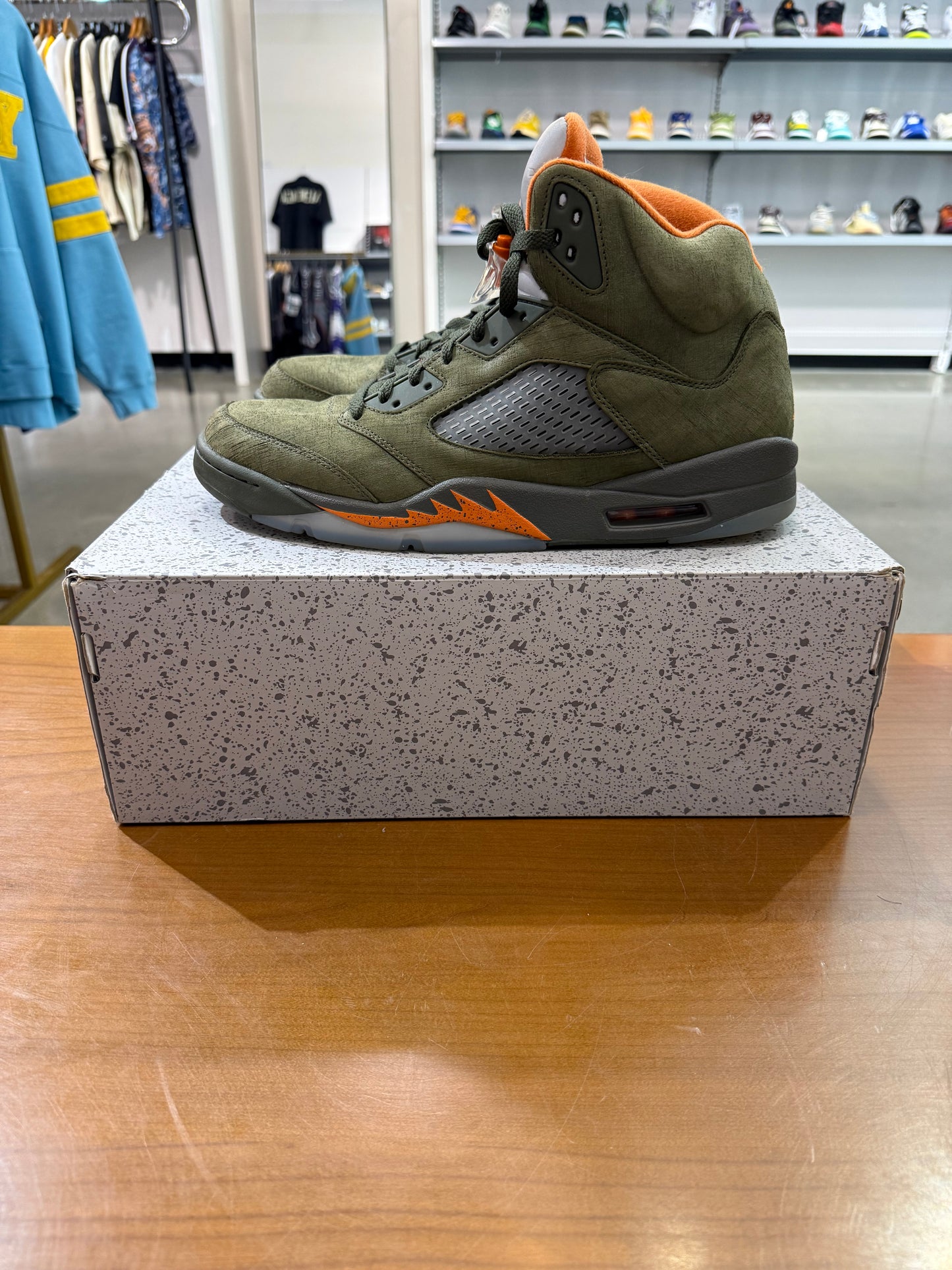 Preowned Air Jordan 5 Olive
