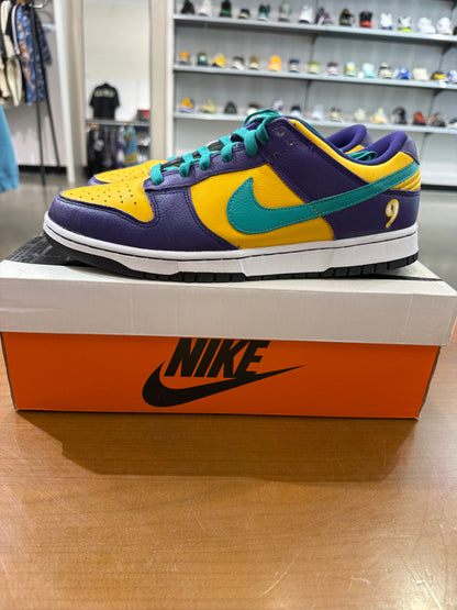 Preowned Nike Dunk Low Lisa Leslie