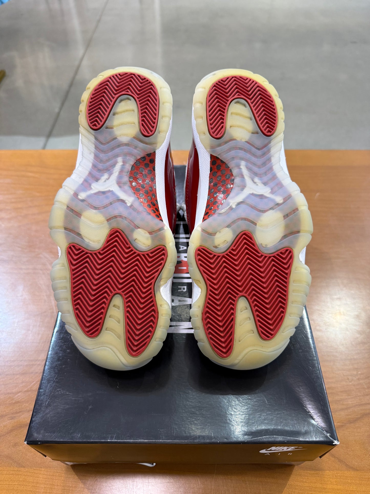 Preowned Air Jordan 11 Cherry