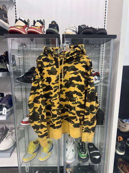 Preowned BAPE 1ST CAMO PULLOVER HOODIE