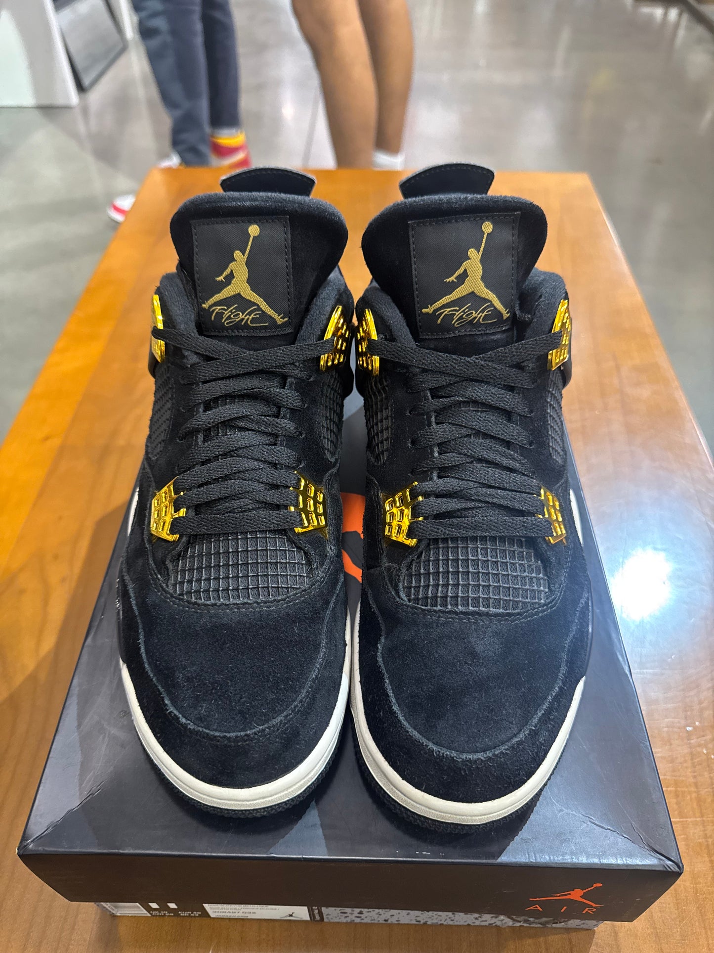 Preowned Air Jordan 4 Royalty