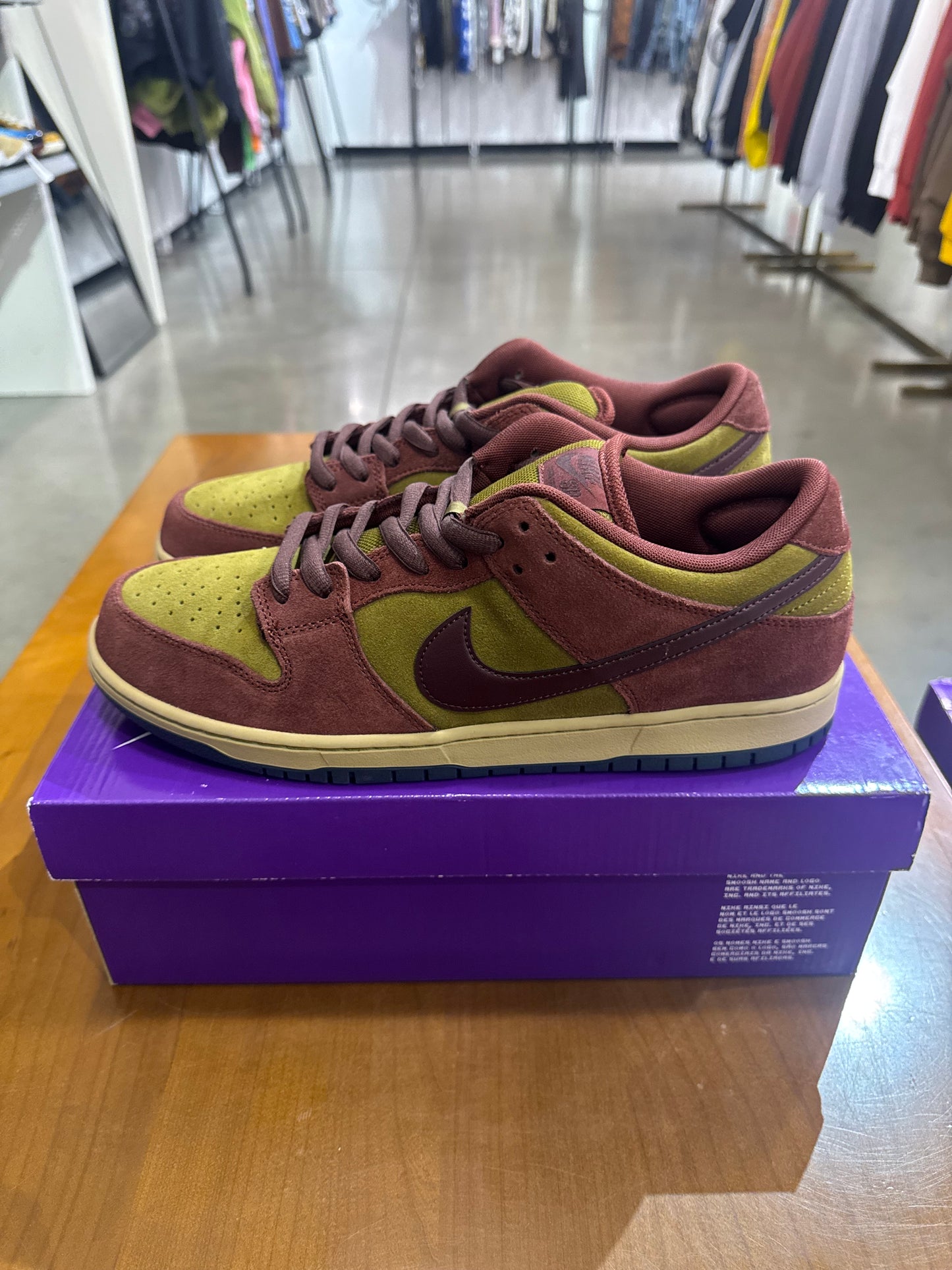 Nike SB Dunk Low Dark Team Red Olive Flak