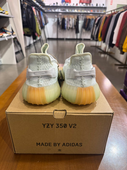 Yeezy 350 Hyperspace