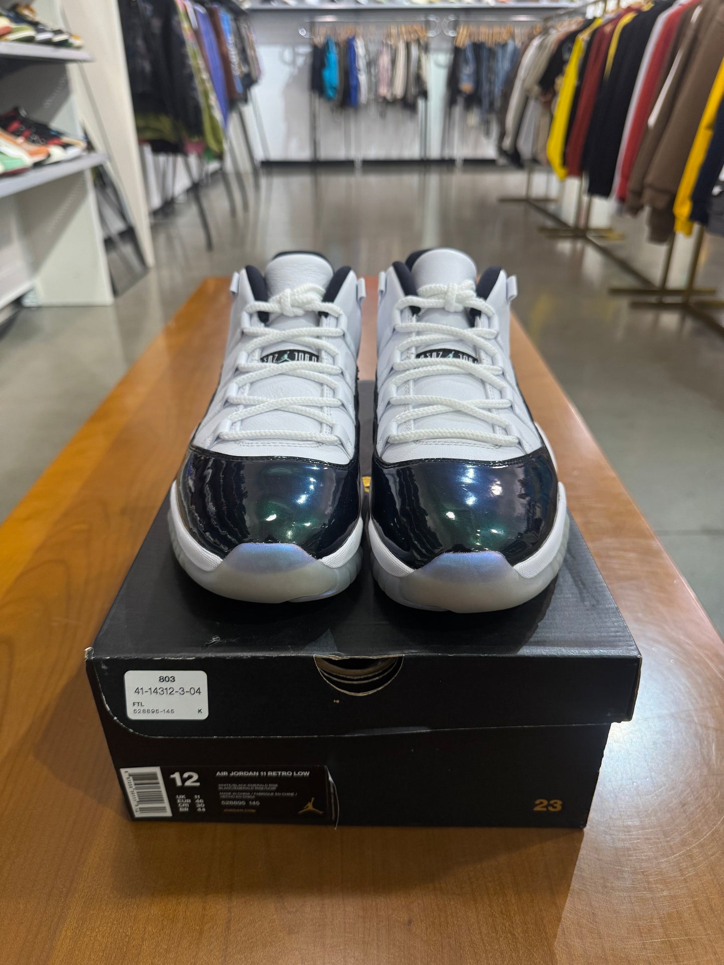 Air Jordan 11 Low Iridescent