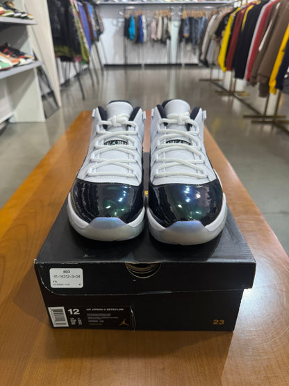 Air Jordan 11 Low Iridescent