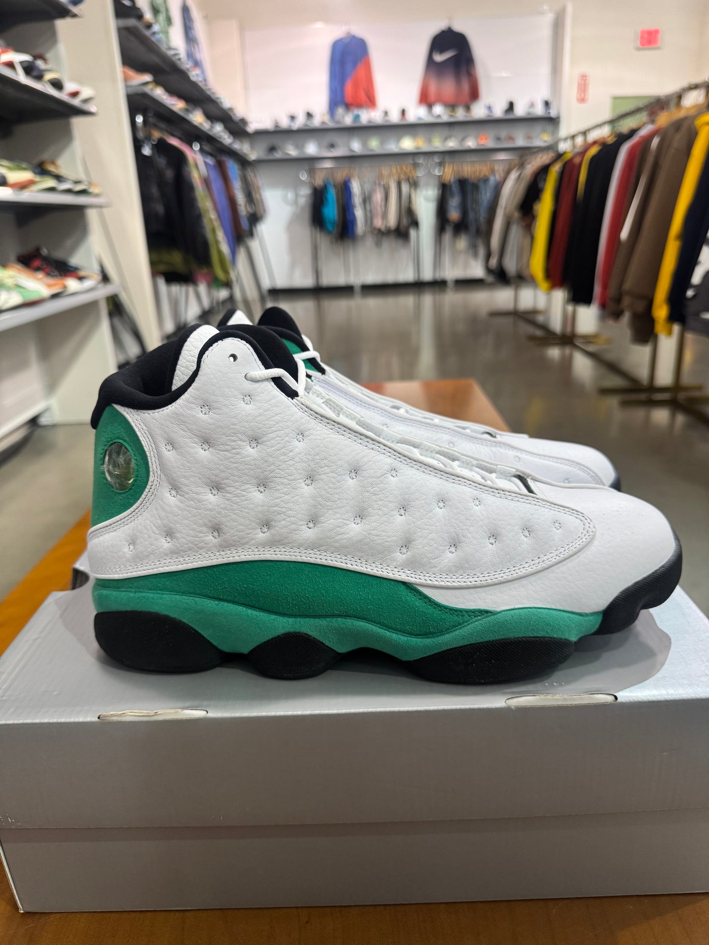 Air Jordan 13 Lucky Green