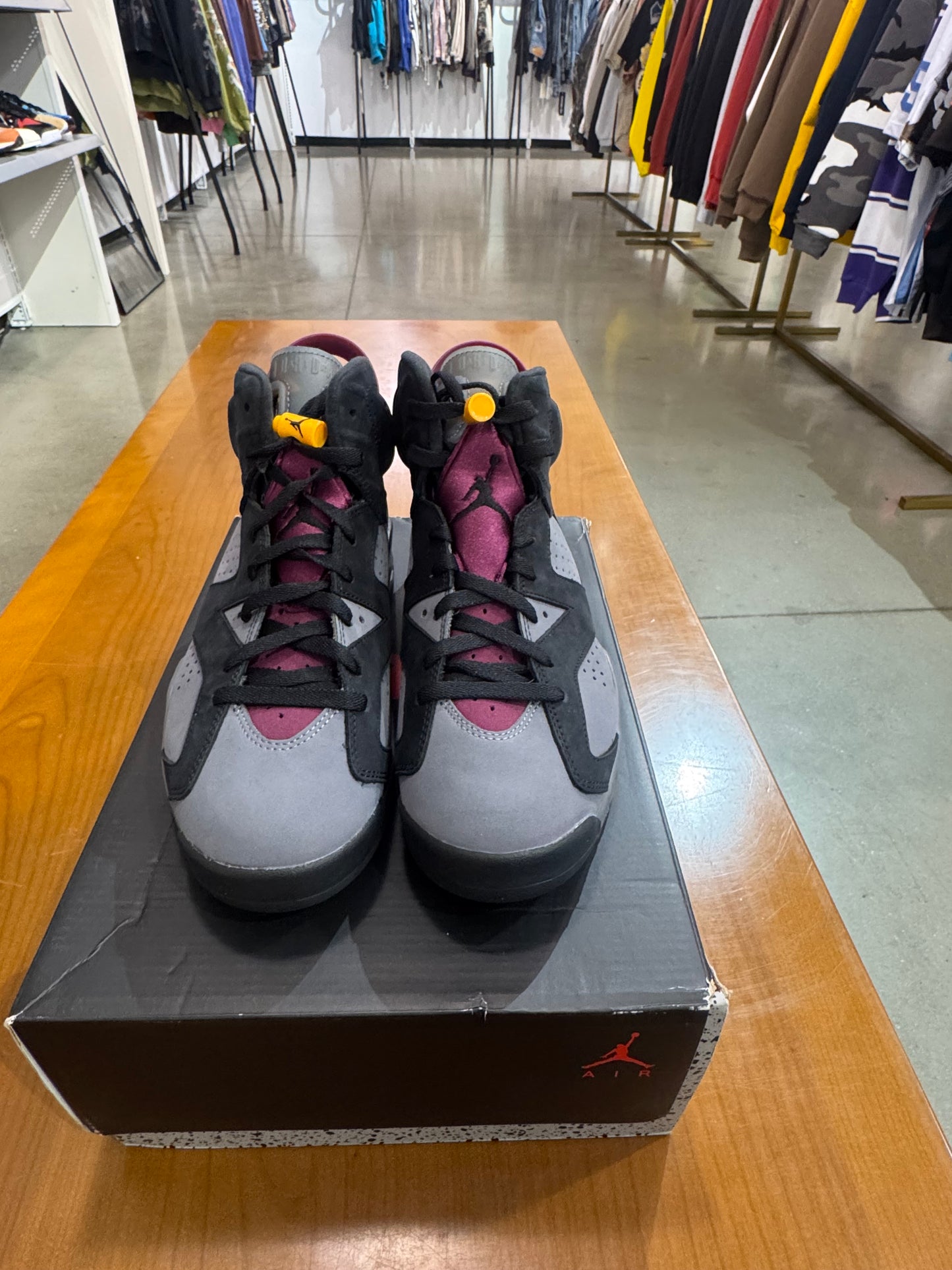 Air Jordan 6 Bordeaux