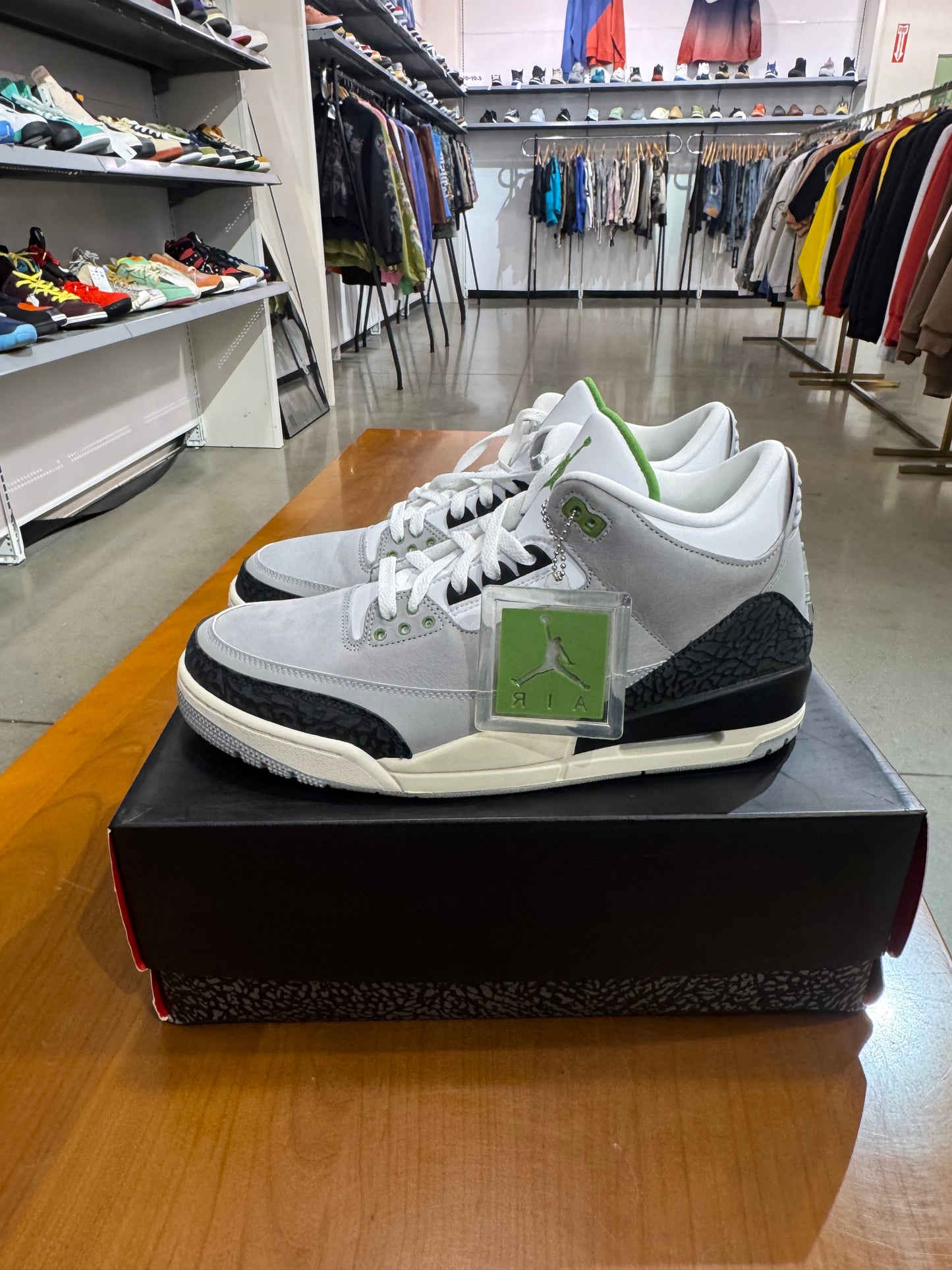 Air Jordan 3 Chlorophyll