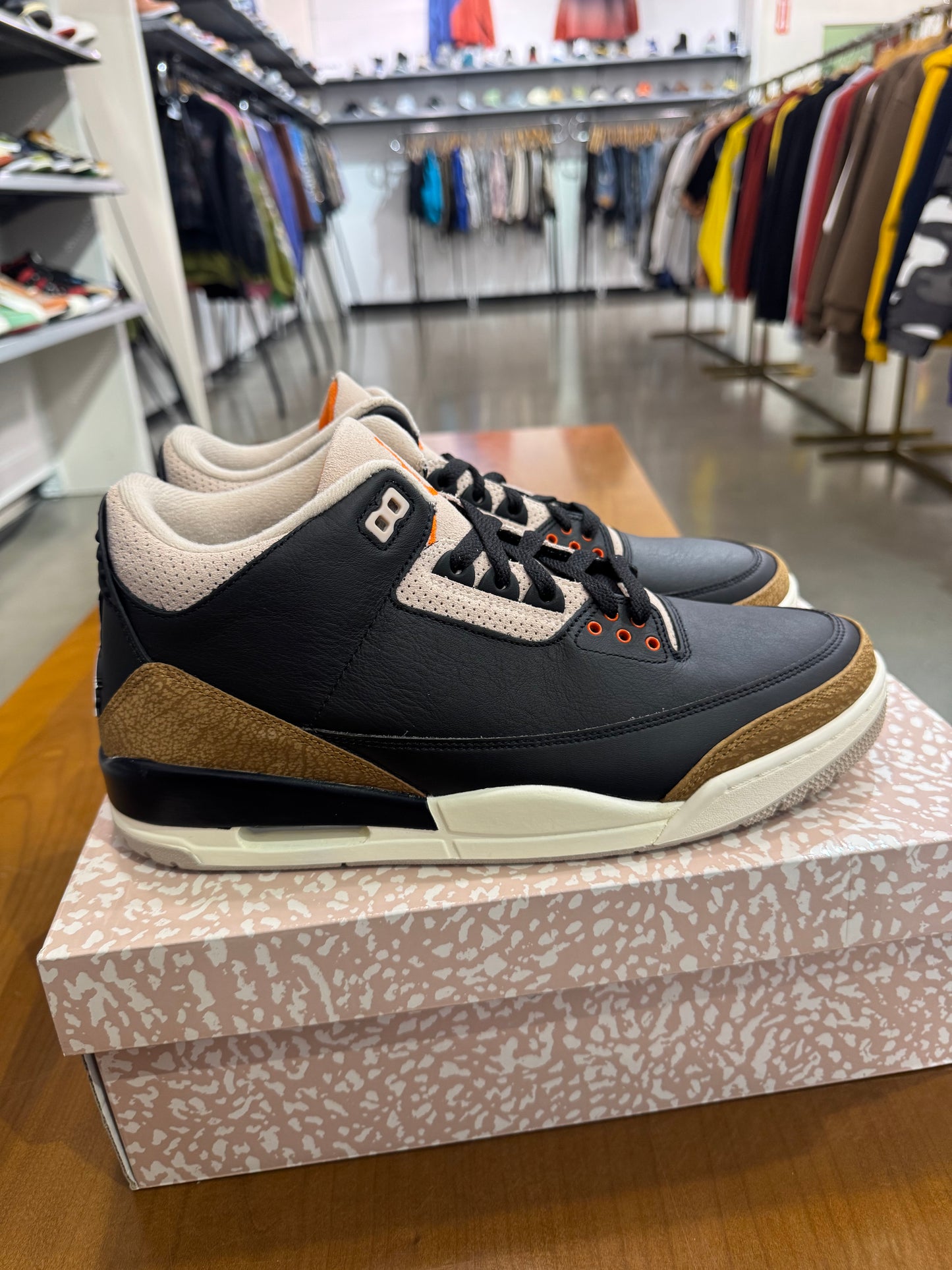 Air Jordan 3 Desert Elephant