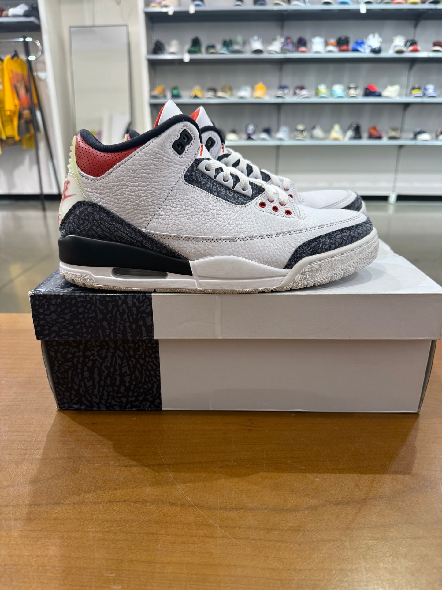Preowned Air Jordan 3 SE Fire Red Denim