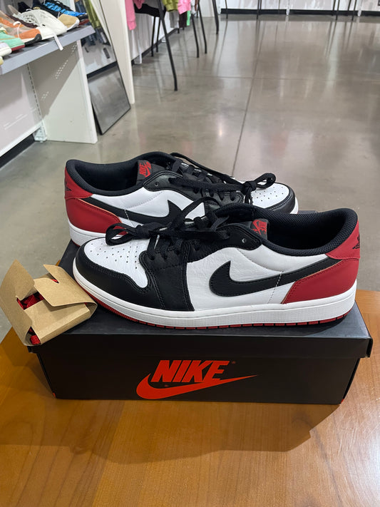 Preowned Air Jordan 1 Low Black Toe