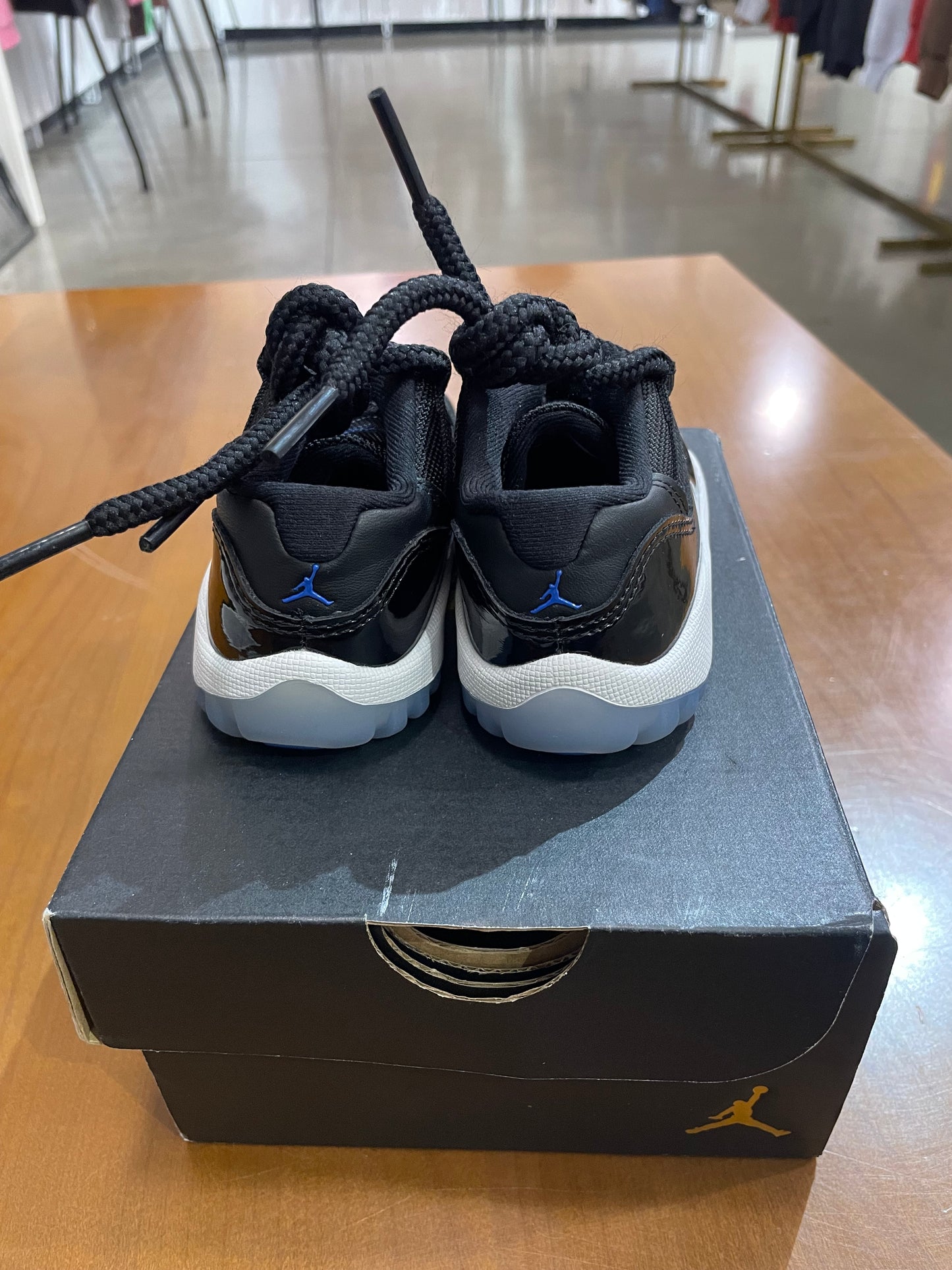 Preowned Air Jordan 11 Low Space Jam