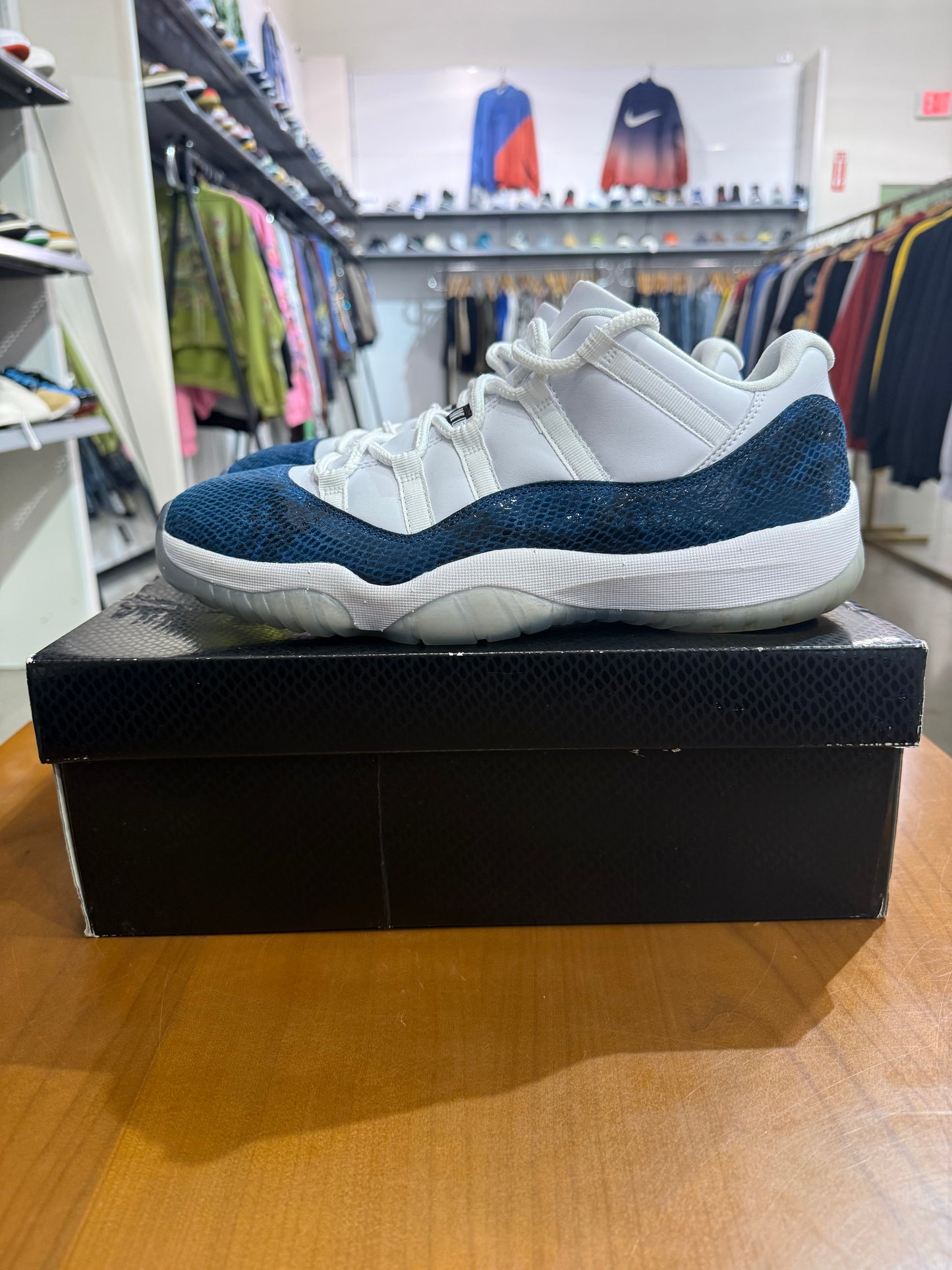 Preowned Air Jordan 11 Low Snakeskin Navy