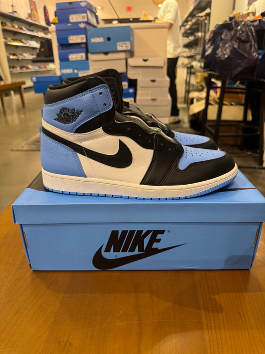 Air Jordan 1 UNC Toe