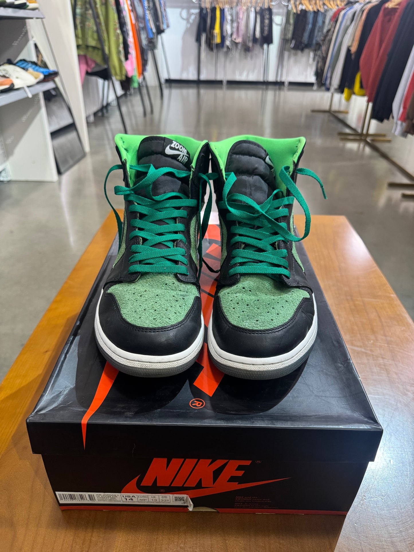 Preowned Air Jordan 1 Zoom Zen Master