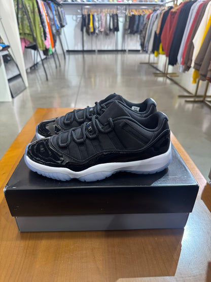 Air Jordan 11 Low Space Jam